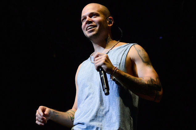 residente-2015-performance-billboard-1548