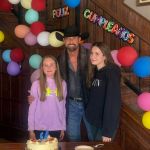 Las hijas de Gabriel Soto, Elissa Marie y Alexa Miranda, se unieron al afectuoso festejo dedicado al actor.