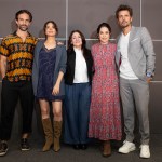 La productora Silvia Cano con los protagonistas de la telenovela Hermanas, Un Amor Compartido. De izq. a derecha Osvaldo Benavides, Adriana Louvier, Silvia Cano, Danna García y Juan Martín Jáuregui.